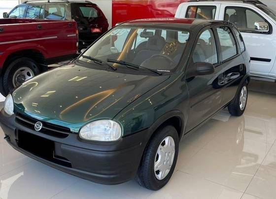 CHEVROLET CORSA 1.6 MPFI GLS 8V GASOLINA 4P MANUAL